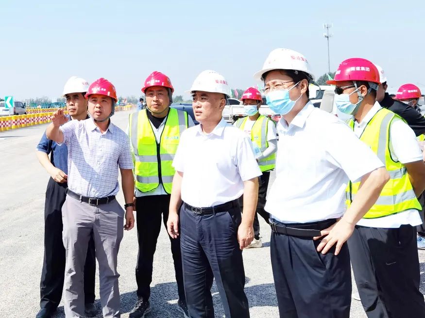 河北省交通運(yùn)輸廳黨組成員、副廳長侯智敏深入石家莊東站、南站改建工程項(xiàng)目檢查指導(dǎo)工作